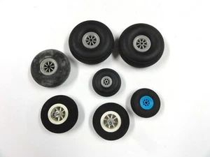 VINTAGE LOT DU-BRO UNBRANDED ASSORTED LOW BOUNCE RUBBER WHEELS RC AIRPLANE - Picture 1 of 8