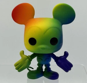 Funko POP! Disney Pride Mickey Mouse #01 2021 arco iris suelto sin caja - Imagen 1 de 5