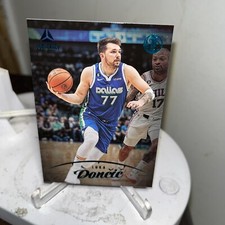 🌸Luka Doncic 2022-23 Panini Chronicles Luminance teal sp