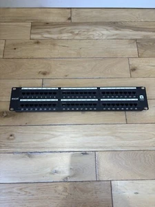 Excel Cat6 Unscreened Patch Panel - 48 Port - Black, White - Afbeelding 1 van 3