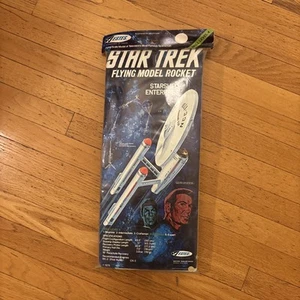 Estes Star Trek Enterprise flying model rocket kit #1275 Vintage No Engine - Picture 1 of 16
