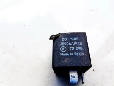 Volkswagen Golf 1994 Relay module J590BJ945, J590B/J945 #838679-06 - Изображение 1 из 4