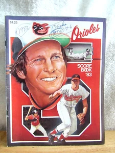 BALTIMORE ORIOLES SCOREBOOK MAGAZINE 1983 BROOKS ROBINSON - Picture 1 of 6