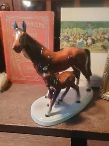 ANTIK MEISSEN PORZELLAN TELLER + GROßE FIGUR PFERD MIT FOHLEN WEITERE MANUFAKTUR - Bild 1 von 15