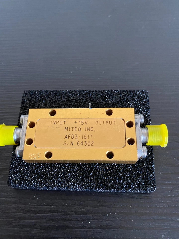 Miteq AFD3-1617 Low Noise Amplifier, 1.6 - 1.7GHz, NF 0.6dB 36dB gain, 15V SMA - Image 1 of 1