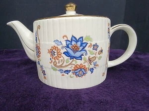Ellgreave Wood & Sons Genuine Ironstone Blue Flowers Teapot - Picture 1 of 8