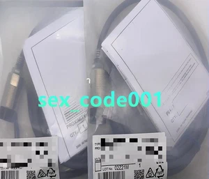 1PC NEW E2A-M18KN16-WP-C2 Sensor #YY - Picture 1 of 2