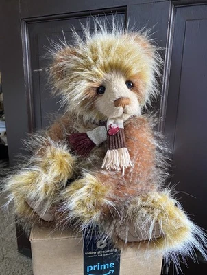 Oso de peluche Charlie Bears “Janet” 2022 19,5”. Etiquetas originales Foto 1 de 4