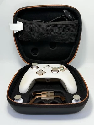 PowerA Fusion Pro Wired Controller For Xbox One In White - Missing Pieces - Image 1 of 4