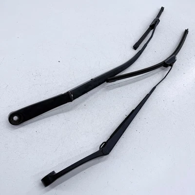 HYUNDAI IX35 WIPER ARM SET FRONT PAIR WINDOW WINDSCREEN 10-13 - image 1 of 4