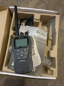 Radio marina VHF flotante/sumergible Cobra HH350W 6 vatios SIN UNIDAD DE CARGADOR SOLAMENTE - Imagen 1 de 6