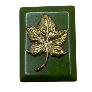 Bakelite Maple Leaf Refrigerator Magnet Vintage Green Gold Tone Fall Leaves - Picture 1 of 6