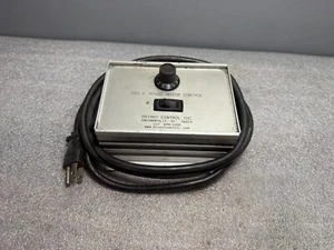 Bryant Control 90VDC Motor Speed D55-E 115V INPUT - Picture 1 of 3
