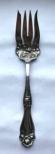 AMERICAN BEAUTY ROSE 1909 BY HOLMES & EDWARDS COLD MEAT FORK 8 1/2 INCH - Picture 1 of 9