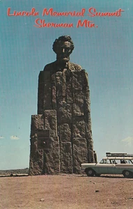 Lincoln Memorial Summit, Sherman Mountain, Wyoming Vintage Souvenir PC - Picture 1 of 2