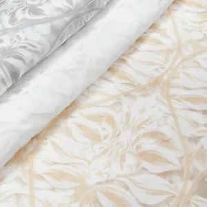 Tela de gasa jacquard rayón extra ancha damasco Leafy Bloom Burnout 118" - Imagen 1 de 7