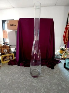 LISBON CLEAR GLASS HEAVY BOTTOM TALL FLOWED VASE OR WHATEVER #CB2 264-159 MINT - Picture 1 of 3