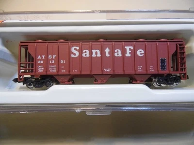 N - Con Cor  001761 - 47' Covered Hopper, Santa Fe  301331   NOS - Image 1 of 2