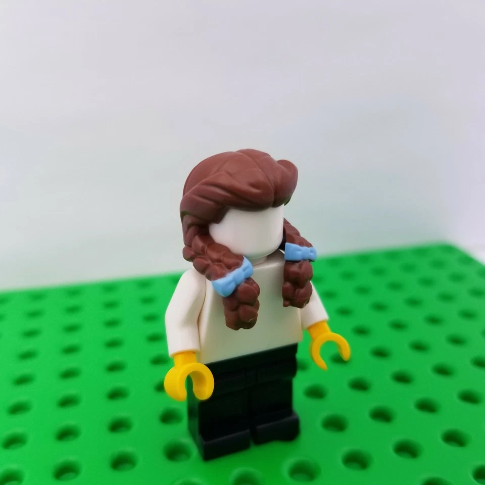 LEGO Minifigura Pelo Rojo Marrón Dos Trenzas con Arcos Azules Dorothy Wizard Oz Peluca Foto 1 de 2