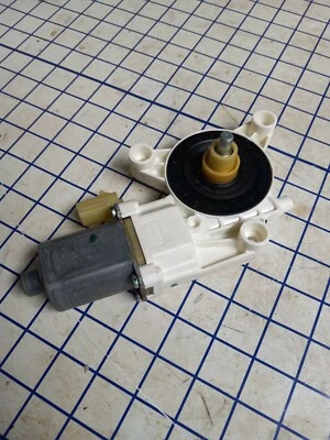 08-17 Dodge Caravan Chrysler Town Country Motor Ventana Eléctrica Conductor Trasero Izquierdo Foto 1 de 3