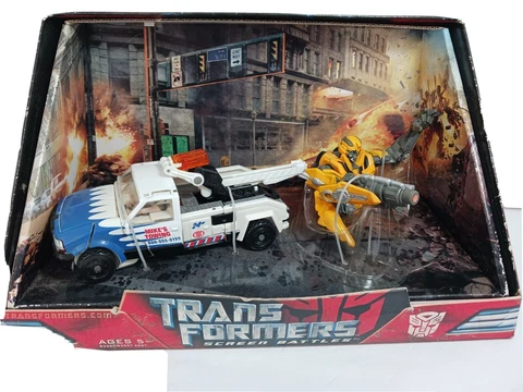 Hasbro Transformers 2008 MOVIE FINAL STAND BUMBLE BEE LONG ARM 100% Complete Cover