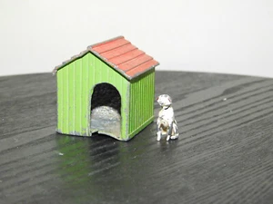 Vintage 1930's Britains Miniature Lead Dog Kennel With Dog - Picture 1 of 8