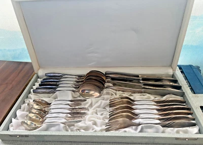Altes versilbertes Besteck mit Besteckkasten - Bild 1 von 4
