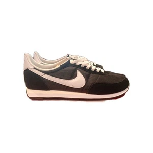 Nike Waffle Trainer 2 Men's Size 11 Black And White NIB DH1349-001 - Picture 1 of 6