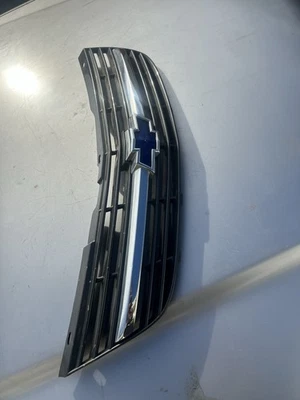 Rejilla parrilla Chevrolet Impala 2000-2001-2002-2004 10289769 original Chevy Impala Foto 1 de 4