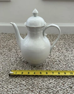 Kaiser Porcelain Romantica All White Teapot 8” & Sugar Bowl Set Germany Ribbed - Picture 1 of 10