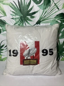 Vintage Nebraska Cornhuskers 1995 National Champions Kissen Neu mit Etikett alter Lagerbestand selten - Bild 1 von 4