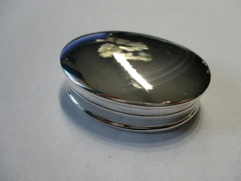 Sterling silver oval shape pill box hallmarked smooth top 925 silver 1 1/2 long Cover