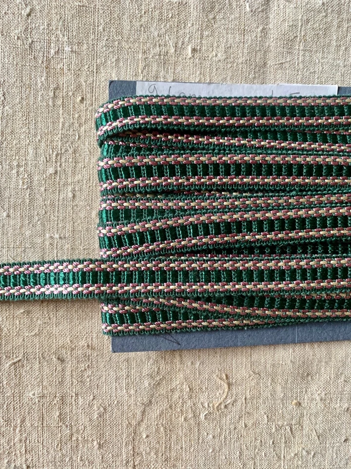 ancien galon soyeux, vert et rose - Photo 1/3