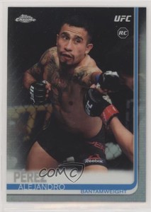 2019 Topps Chrome UFC Refractor Alejandro Perez #42 Rookie RC