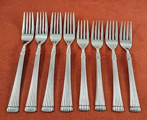 8 Pieces Pfaltzgraff SCHEMATICS Stainless (4) Dinner (4) Salad Forks - Picture 1 of 3