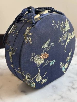 Precioso bolso de noche vintage bordado con caja de seda, regalos de moda raros para ella Foto 1 de 4