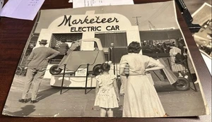 1947 Marketeer Auto Elettrica (carrello da golf) foto marketing - Foto 1 di 2