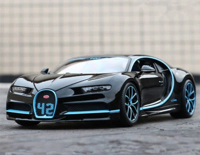 Bburago 1:18 Bugatti Chiron Black Diecast Model Racing Car Vehicle New in Box - Image 1 of 4