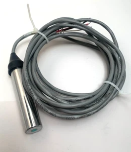 Red Lion PSAG0000 Proximity Sensor - Picture 1 of 3