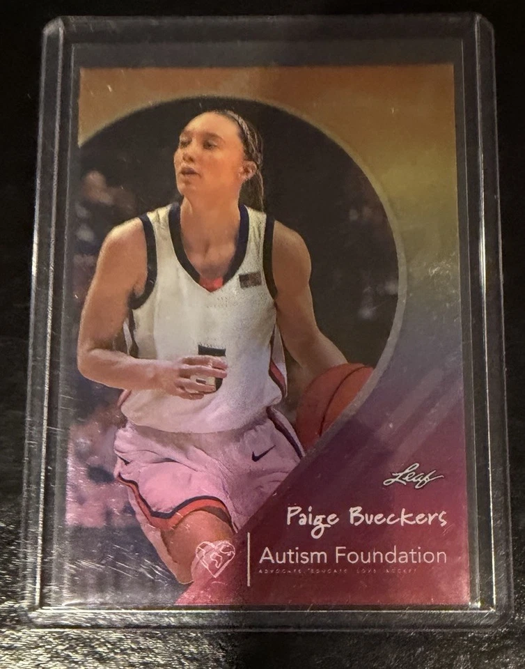 2023 Leaf Autism 粉底 Paige Bueckers #'d 31/1000! — 第 1/1 张图片