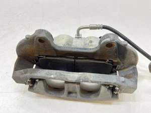 Pinza de freno de disco del lado del pasajero delantero derecho Dodge Journey 2012-2020 - Imagen 1 de 7