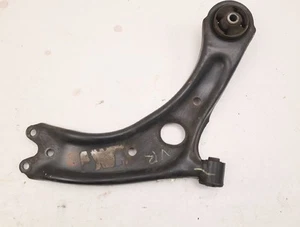 Bras de suspension avant droit Kia SPORTAGE 4 100 kW 136 HP 83979 - Picture 1 of 3