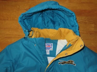Vintage Starter Label - JACKSONVILLE JAGUARS Zippered (2XL) Winter Jacket w Hood - Image 1 of 4