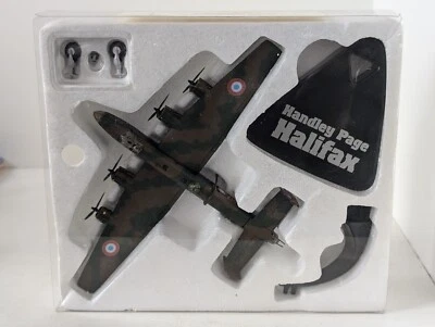Atlas Editions 1:144 Military Giants of the Sky Handley Page Halifax Undisplayed - Bild 1 von 4