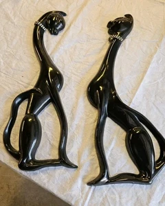 Pair Of Vintage Tall Black Siamese Cat ceramic Wall hanging Plaque Decoration - Picture 1 of 8