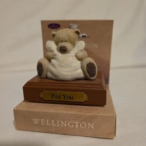 WELLINGTON FOR YOU BEAR Bonita Mini Figura Adorno de Peluche SELLO - Imagen 1 de 6