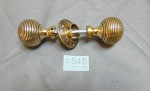 Poignées ancienne poignée de porte ruche abeille laiton réf 548D - Photo 1/4