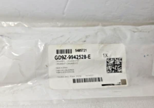Ford OEM GD9Z-9942528-E Lincoln Continental Trunk Lid Adhesive Nameplate - Picture 1 of 7