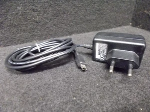 Delta Adaptador ADP-5FH C, Fuente de Alimentación, 5V, 1A. #K-375-21 - Picture 1 of 2
