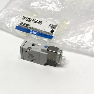 SMC SYJ512M-5LOZ-M5 Magnetventil, 2-Positionen 3-Port, 0,15-0,7 MPa, 24 VDC Spule - Bild 1 von 5